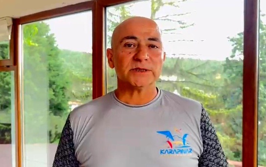 Yamaç Paraşütü ile Niğde'ye Uçtular