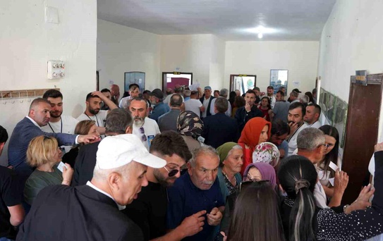 Çevrecik'te 12 yıl sonra seçim heyecanı yaşandı