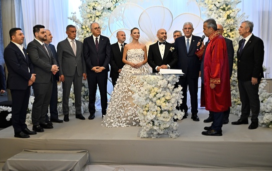 Dervişoğlu'ndan Nikah Şahitliği