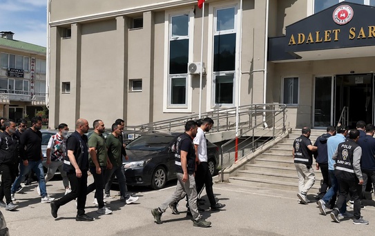 Yasa dışı bahis çetesi operasyonunda 203 milyar TL'lik para trafiği tespit edildi