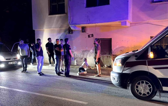 Metruk Evden Düşen Kadın Hastaneye Kaldırıldı