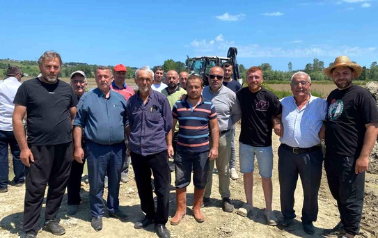 Sulama Hattındaki Patlak Çeltik Üreticilerini Zorladı