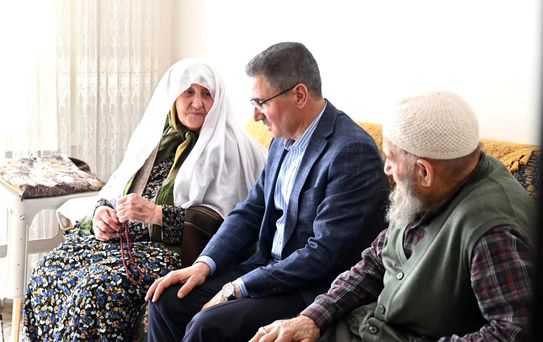 Vali Baruş'tan gazi, şehit ailesi ve yaşlılara ziyaret