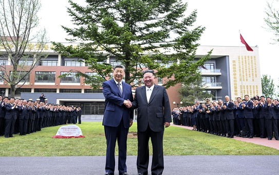 Xi Jinping Kuzey Kore'yi Ziyaret Etti
