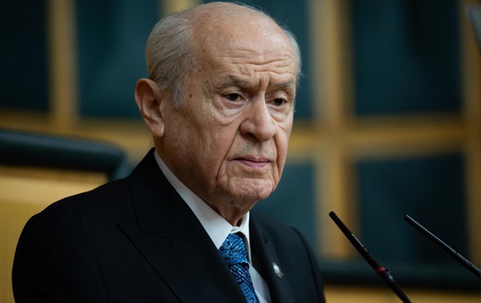 Bahçeli kürsüden Özel'e seslendi: Ateşe körükle gitmemeli, aklı selimle hareket etmelidir