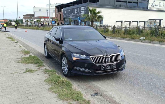 Erfelek Belediye Başkanı'nın makam aracının çarptığı bisikletli yaralandı