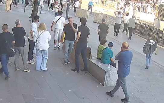 Tramvay Altında Kalan Çocukta Panik Anları