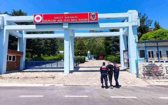 Bilecik'te Hakaret Suçundan Aranan Şahıs Yakalandı