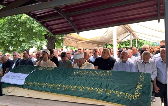 İznikli iş insanı Ahmet Kara son yolculuğuna uğurlandı