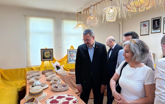 Kaymakam Özderin’den Kitap Okuma Etkinliği