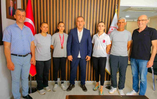 Hena Gümüş'ten Bronz Madalya