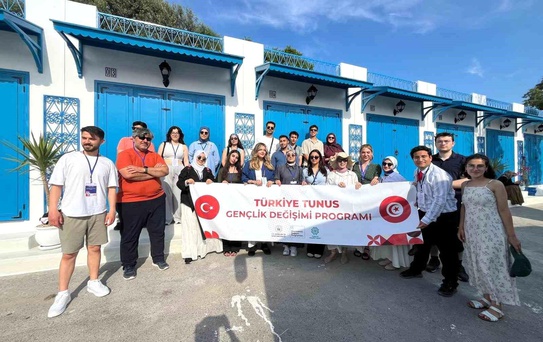 Gençler Tunus'ta Temsil Edildi