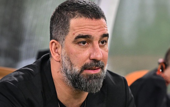 Arda Turan Fenerbahçe'nin eski yıldızını transfer etti