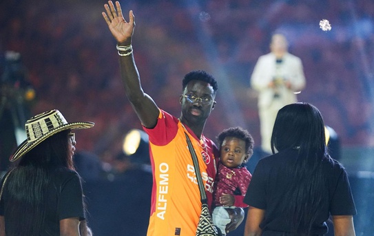 Davinson Sanchez geleceğiyle ilgili kararını verdi