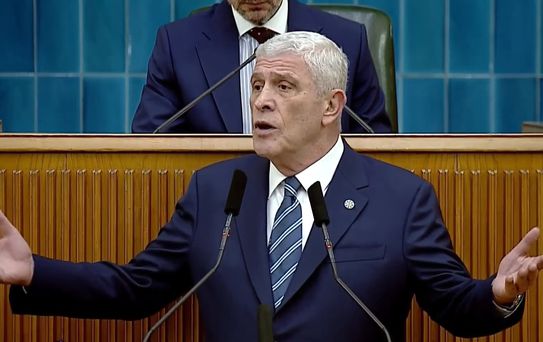 Dervişoğlu: 'Öcalan'a özgürlük mitingleri yapacaklarmış, ben de Tandoğan Meydanı'na çıkacağım