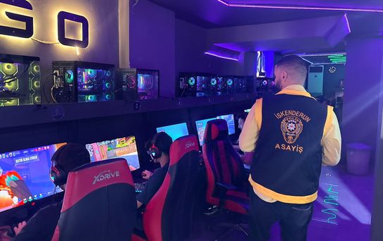 İskenderun'da İnternet Kafe Denetimi