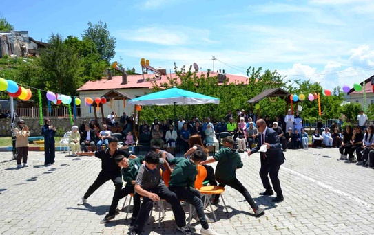 Tercan'da yılsonu şenliği coşkusu