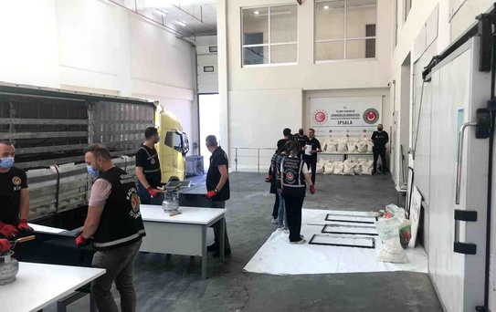 İpsala Sınır Kapısı'nda 1.5 Ton Uyuşturucu Ele Geçirildi