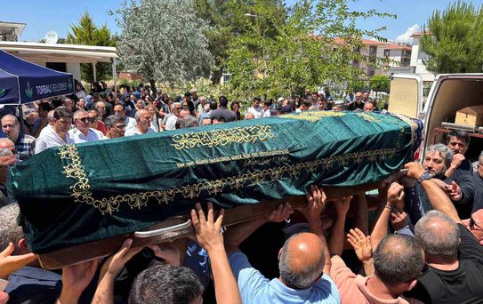 Irmak öğretmene acı veda
