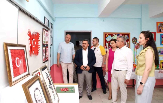 Köşklü öğrenciler eserlerini sergiledi