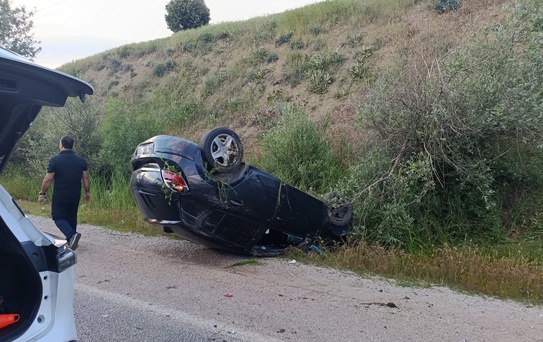 Doğanşehir'de otomobil devrildi: 1 yaralı