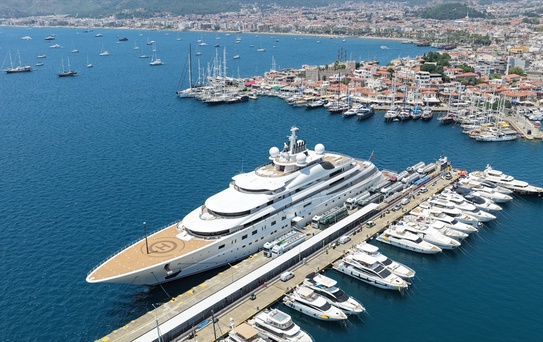 Dünyanın En Büyük Yatı Marmaris'te