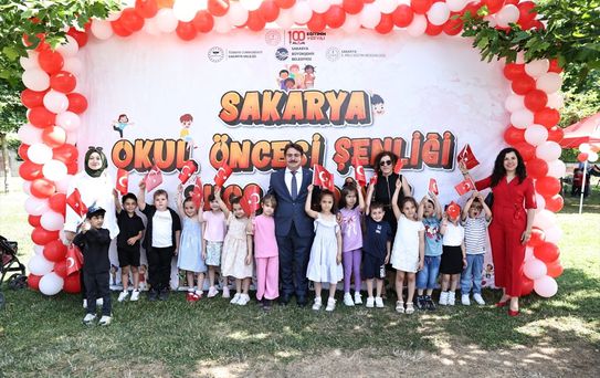 Pamukova'da Teşkilat Toplantısı ve Ödüller