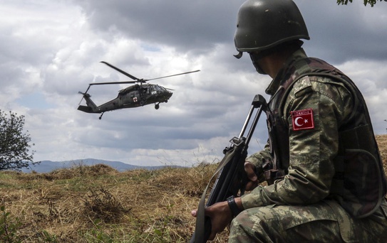 Uzman erbaş ve erlerin beklediği kanun teklifi Meclis Komisyonu'nda kabul edildi