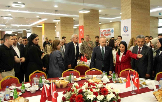 80 ilden gazi ve şehit yakınları Şırnak'ta bir araya geldi