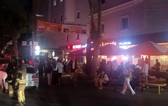 İstanbul'da Kız Yurdunda Yangın Çıktı