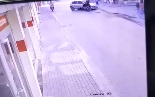 Bursa'da İlginç Kaza: Motosiklet Sürücüsü Sağ Salim