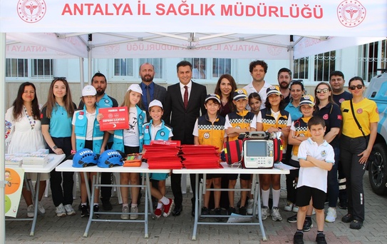 Kaş'ta Sağlıklı Çocuk Etkinliği