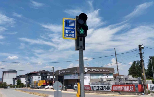 Kocaeli'de trafik güvenliği için 269 kavşakta 7/24 sinyalizasyon takibi