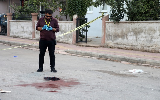 Antalya'da alacak dehşeti: Hem vurdu hem mahkemede özür diledi