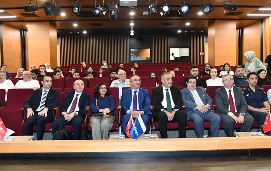 Tekirdağ'da Tarih Konferansı Düzenlendi