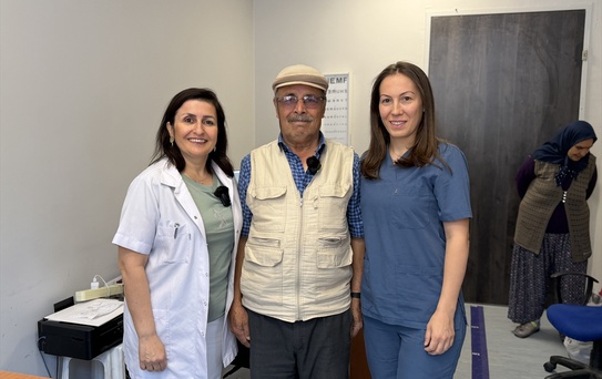 Manisa'da Parkinson Hastasına Beyin Pili Takıldı