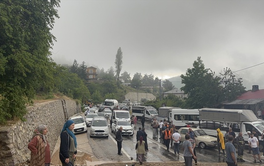 Feke-Kozan Yolu Yeniden Açıldı