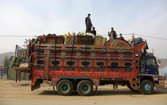Afganistan'a 3.700 Mülteci Döndü