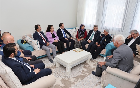 Vali Ergün'den şehit aileleri ve gaziye ziyaret