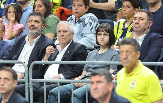 Beşiktaş GAİN Finalde Öne Geçti