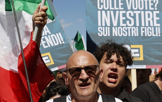 Roma'da Aşırı Sağ Gösteriler ve Protestolar