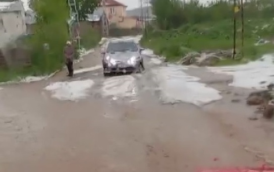 Sivas'ta Dolu Yağışı Tarımı Vurdu