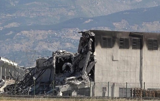 Kahramanmaraş'ta tekstil fabrikasındaki yangınının yol açtığı hasar görüntülendi
