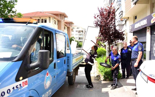 Şehzadeler zabıtasından yol ve kaldırım işgali denetimi