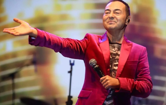 Serdar Ortaç'tan 'Çok hasta' iddialarına yalanlama: Gayet iyiyim, konserlere devam