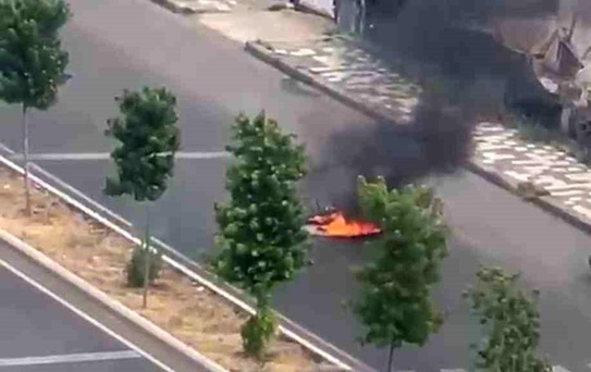 Diyarbakır'da Motosiklet Yangını