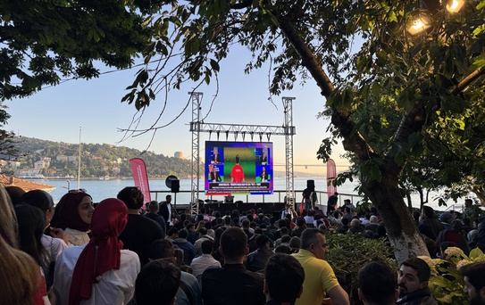 Namazda Milli Takıma Destek