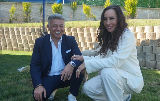 Asena'dan radikal kararlar! Yeni aşkıyla çiftliğe taşındı, dansı bıraktı
