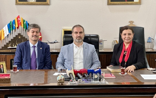 AK Parti'den 'uyumak yok, son 2 yıl' çağrısı