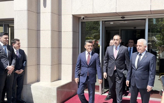 Aykut Çelik'e Törenle Veda